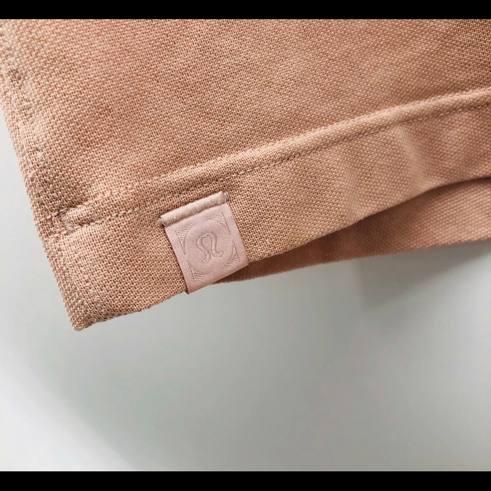 LULULEMON Men's Blush Polo Tennis Golf Shirt - Picture 3 of 3